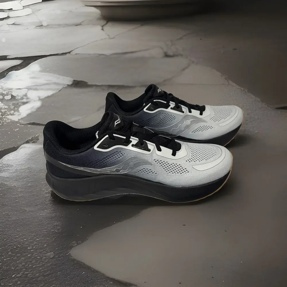 Size 11.5- Saucony Tide 2 Cloud Black